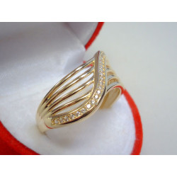Zlatý dámsky prsteň zaujímavý vzhľad žlté zlato ,zirkóniky VP65284Z 14 karátov 585/1000 2,84 g